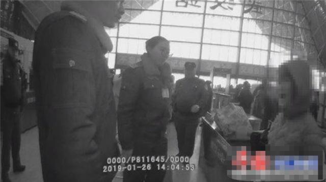 車站安檢機(jī)